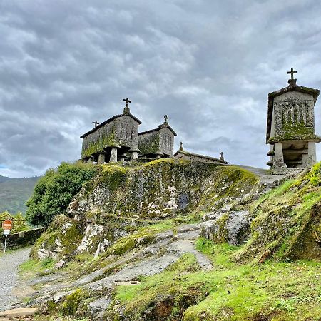 Vila Casa Penedo Do Bento Soajo Exteriér fotografie