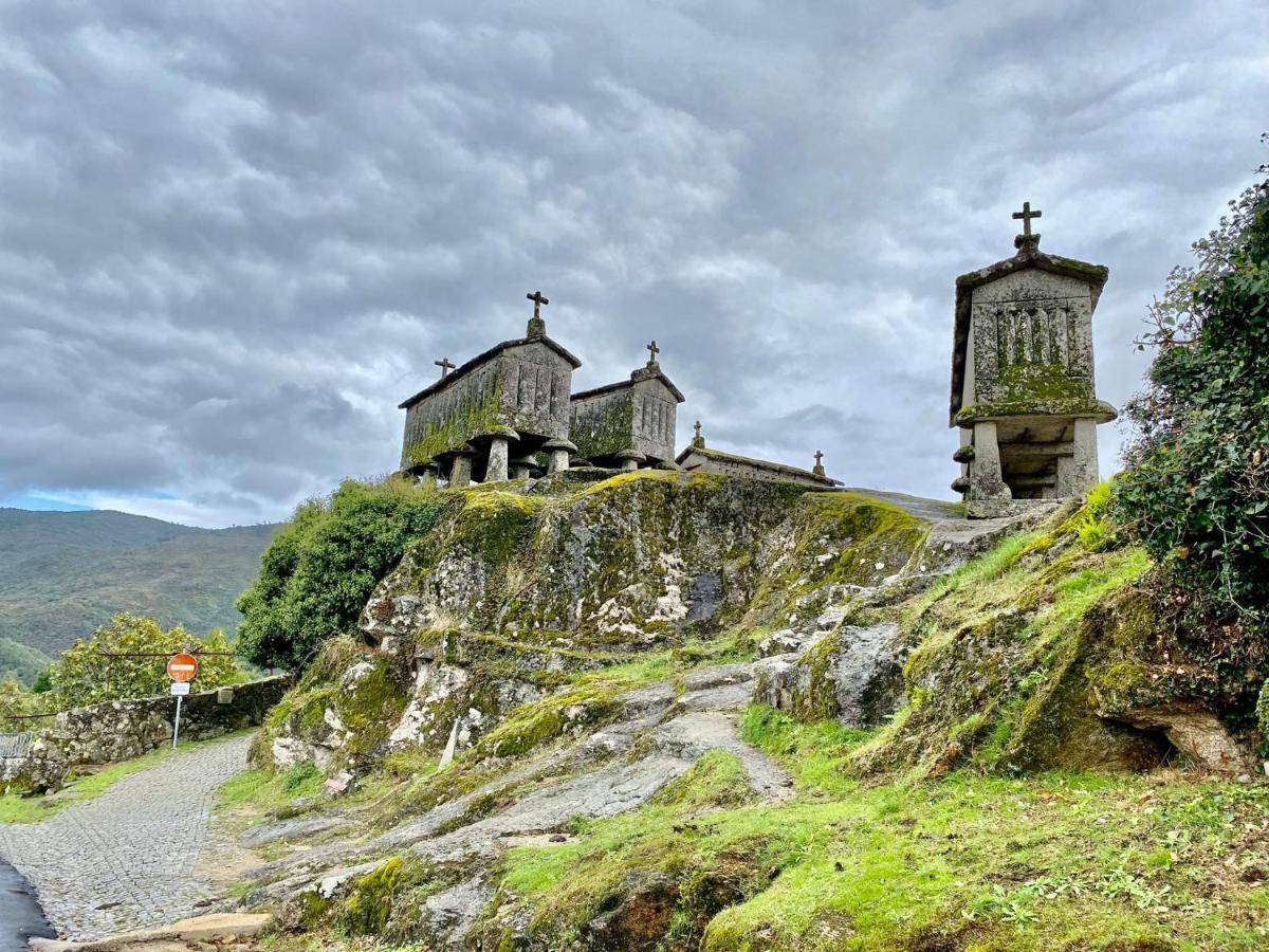 Vila Casa Penedo Do Bento Soajo Exteriér fotografie